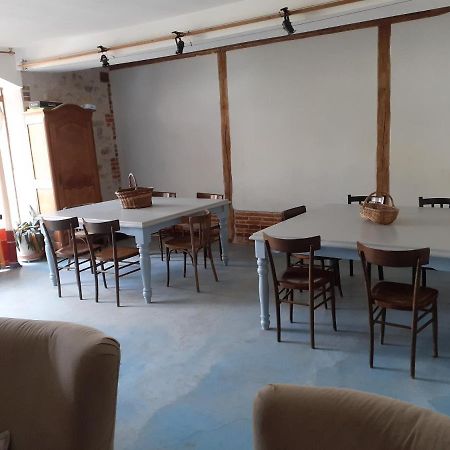 Ferme De La Basse-Cour Bed & Breakfast Gommerville ภายนอก รูปภาพ